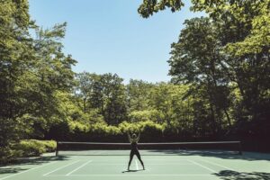 Nutrition et Hydratation : Le Guide Complet pour Allier Yoga et Tennis avec Succès